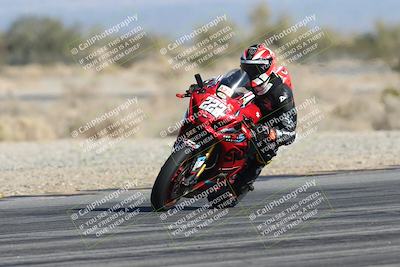 media/Dec-04-2025-Racers Edge (Thu) [[5ebc9f124d]]/2-A Group/6-Session 3 (Turn 15 Exit)/